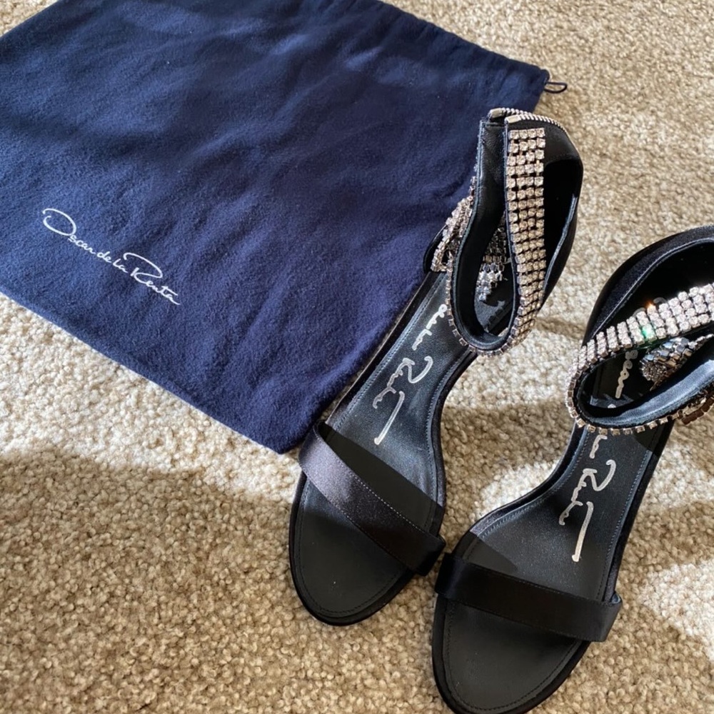 Oscar De La Renta 2019 Crystal Satin Runway Heel